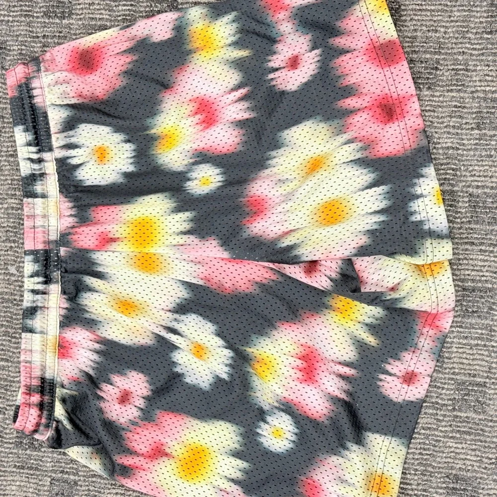 RSQ Mens Floral Mesh Shorts Grey Pink Yellow‎ Daisy Print Athletic Drawstring